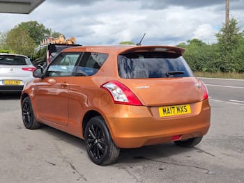 Used Suzuki Swift 2017 for sale - 79801992: Photo