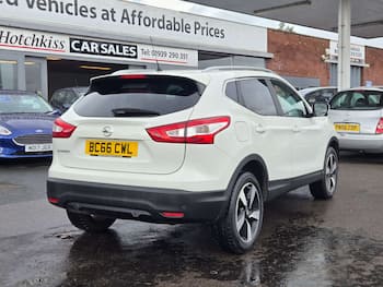 Used Nissan Qashqai 2016 for sale - 79828201: Photo