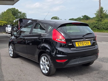 Used Ford Fiesta 2010 for sale - 78906154: Photo
