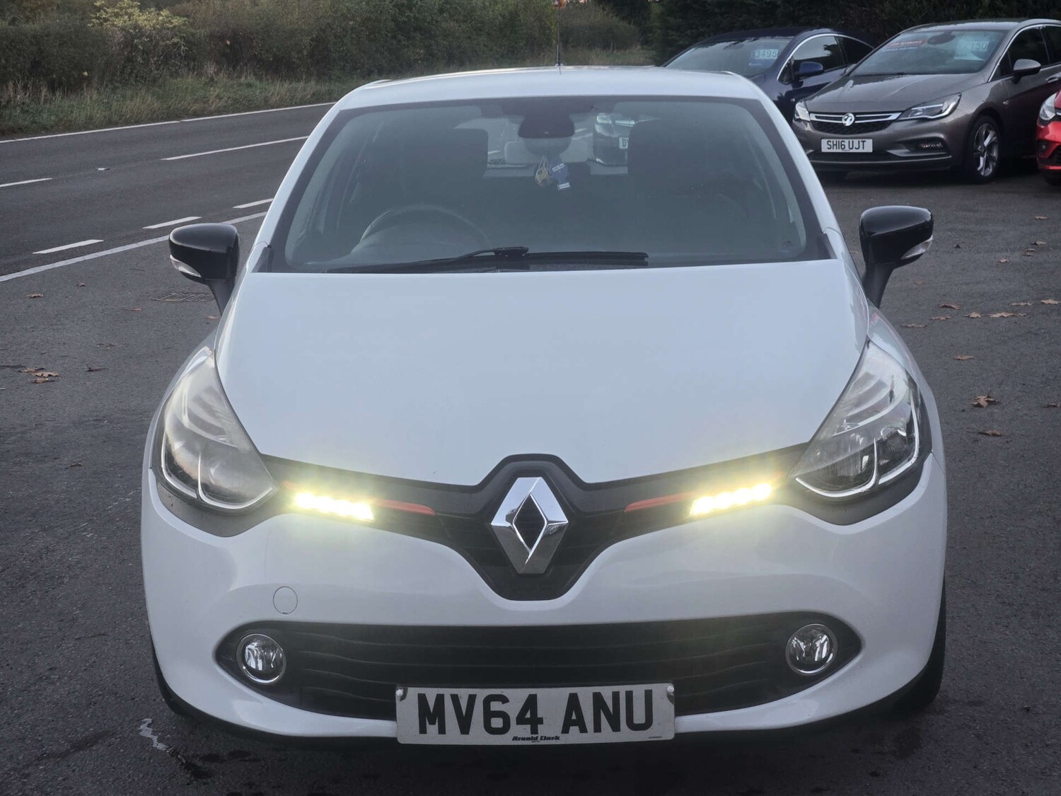 Used Renault Clio 2014 for sale - 76621493: Photo 9