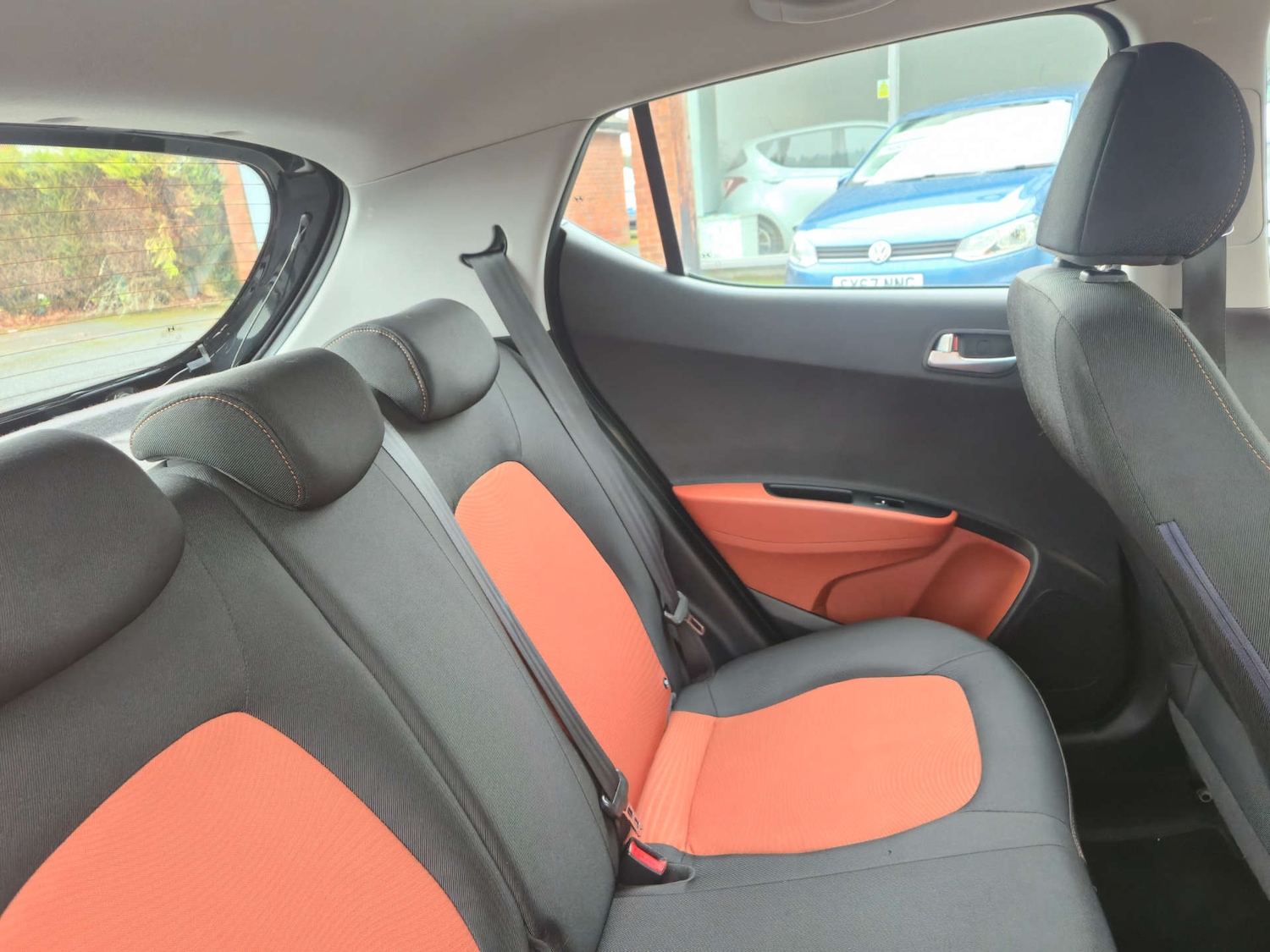 Used Hyundai i10 2014 for sale - 77610612: Photo 26