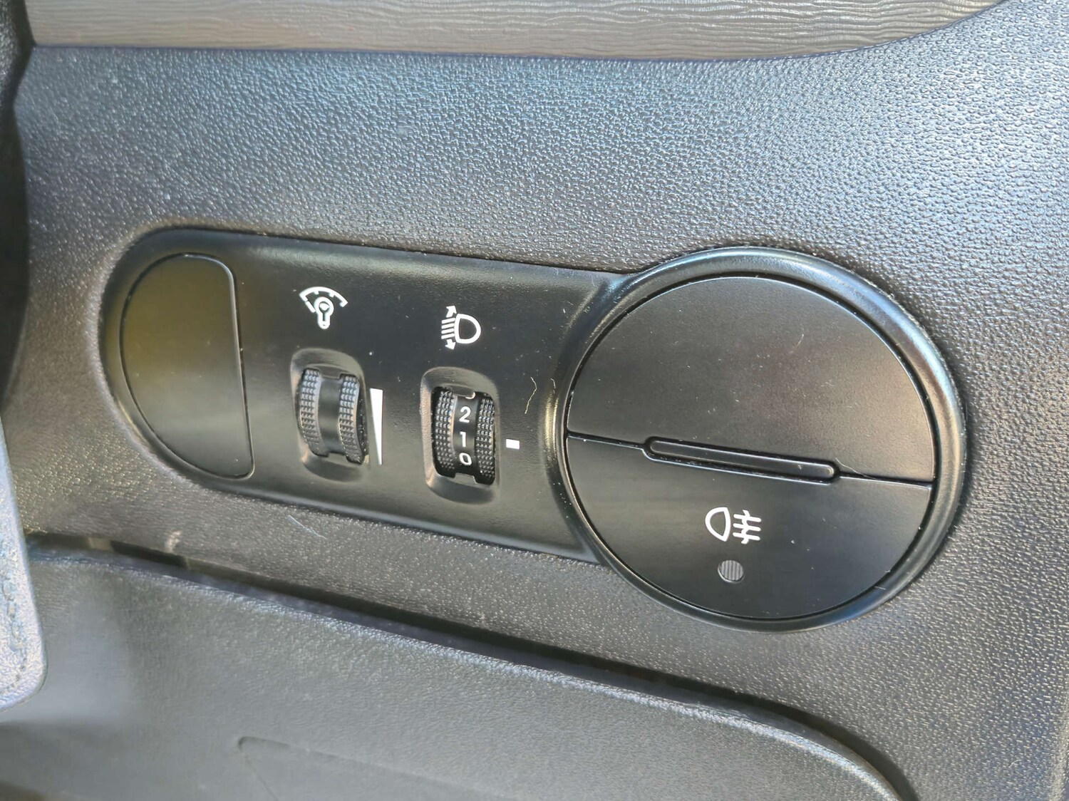 Used Hyundai i10 2010 for sale - 77498247: Photo 21