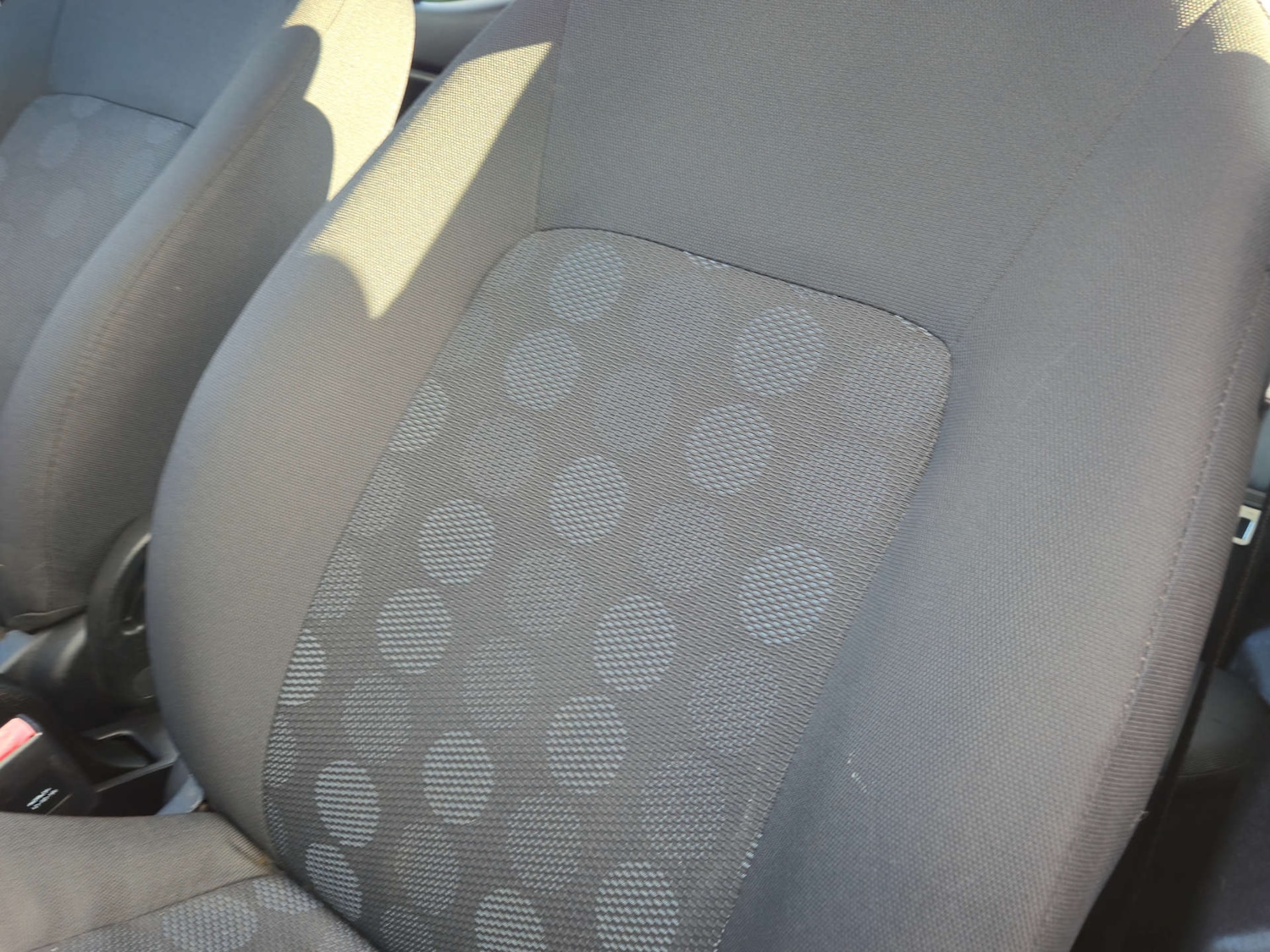 Used Hyundai i10 2010 for sale - 77498247: Photo 31