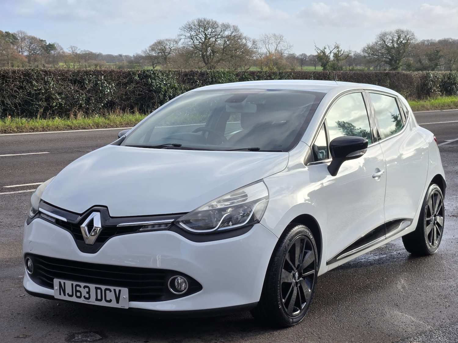 Used Renault Clio 2013 for sale - 76884358: Photo 2
