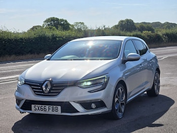 Used Renault Megane 2016 for sale - 79498435: Photo