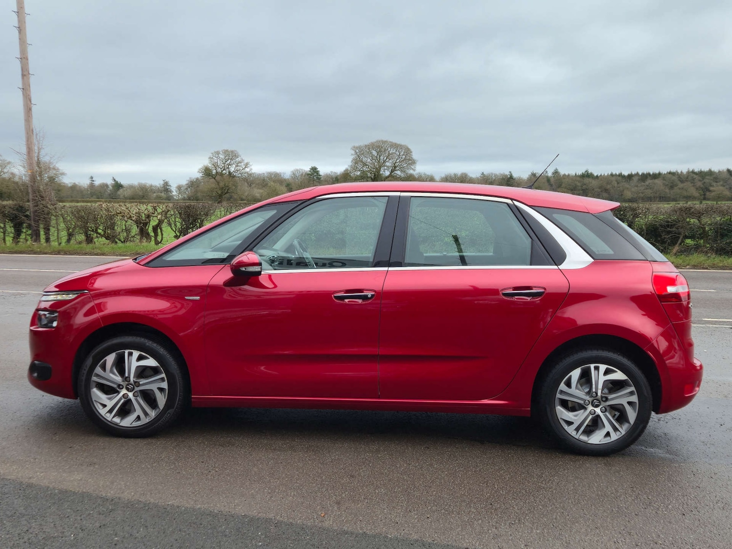 Used Citroen C4 Picasso 2014 for sale - 77629519: Photo 3