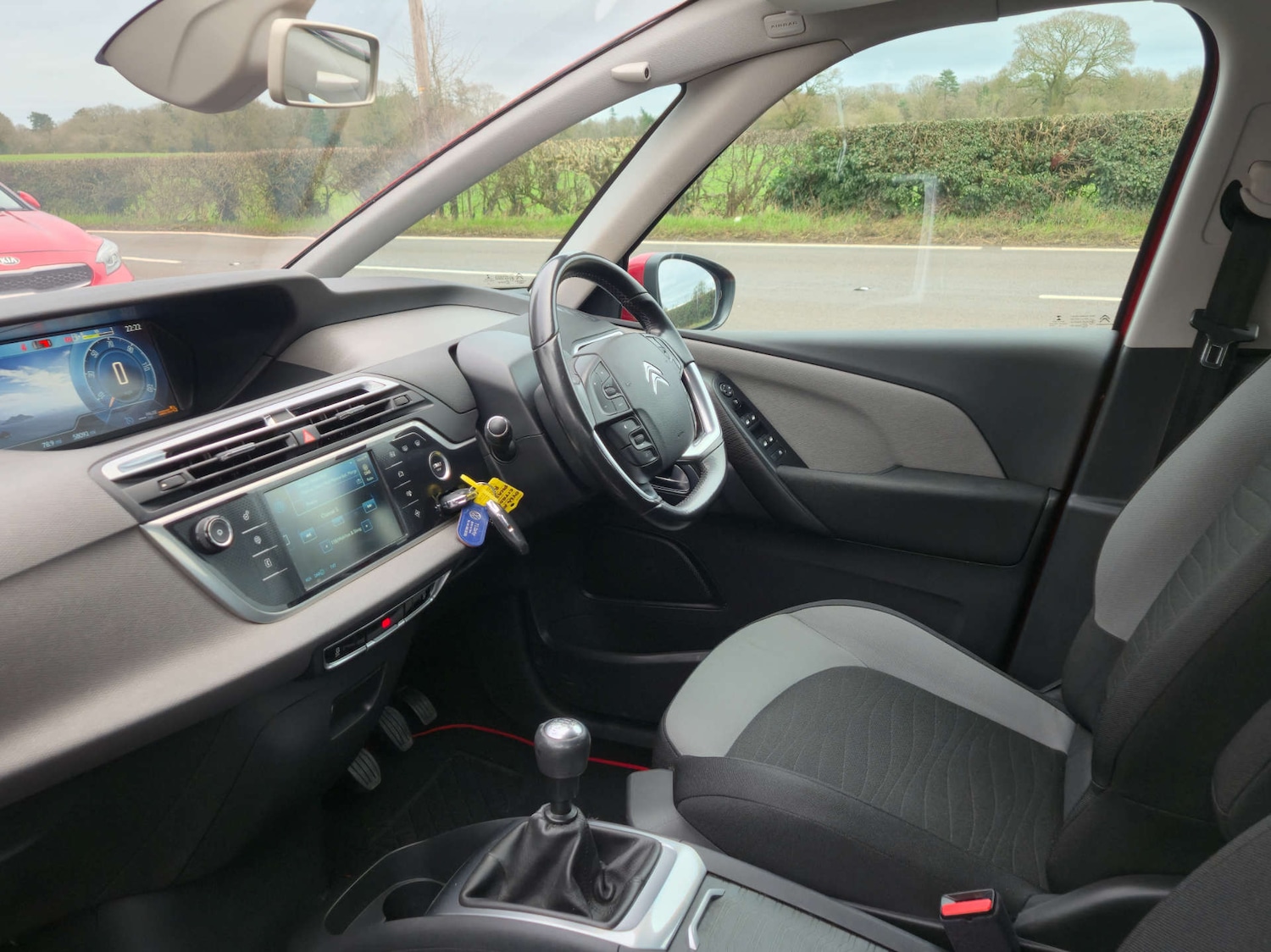 Used Citroen C4 Picasso 2014 for sale - 77629519: Photo 30