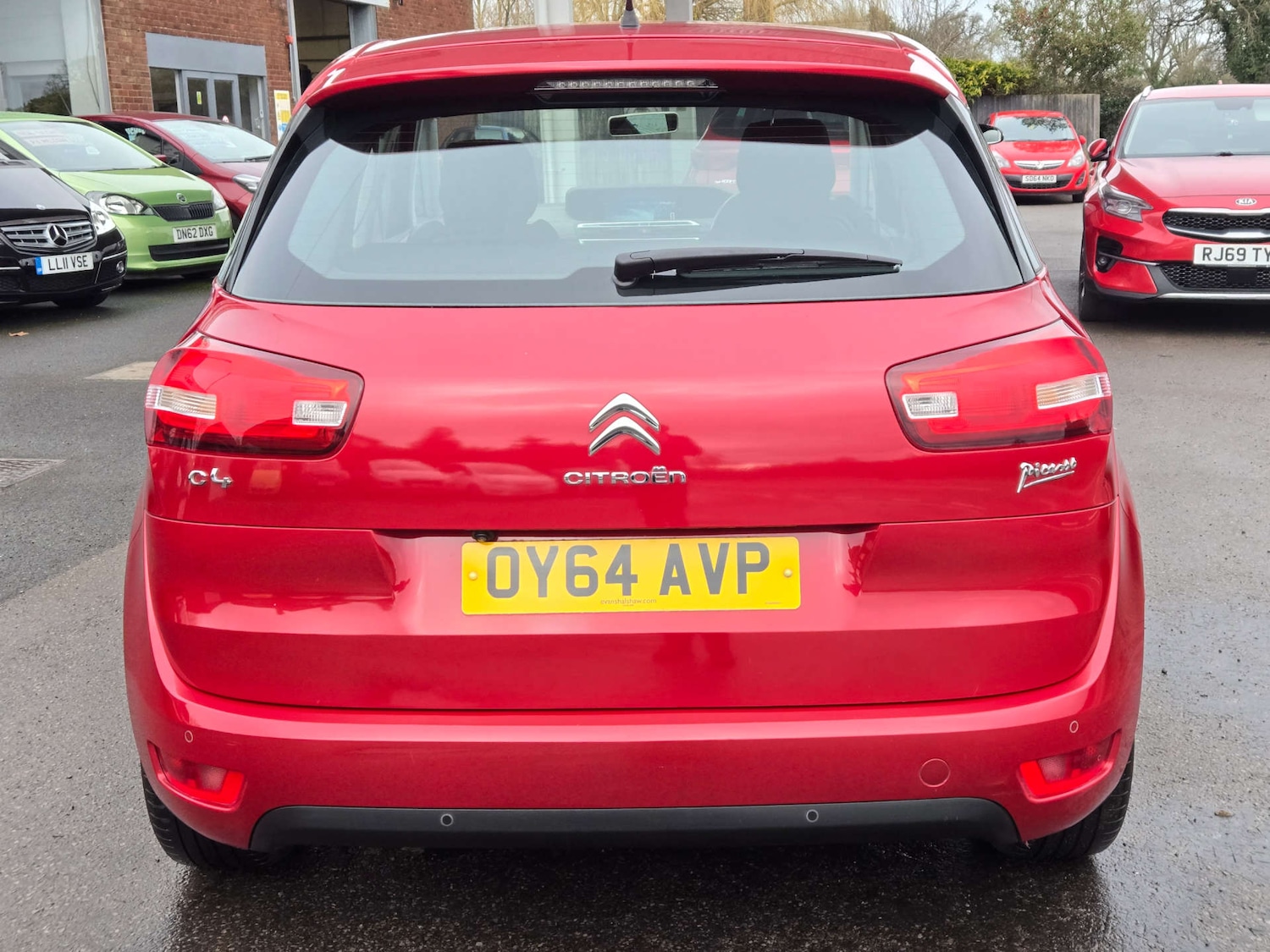 Used Citroen C4 Picasso 2014 for sale - 77629519: Photo 5