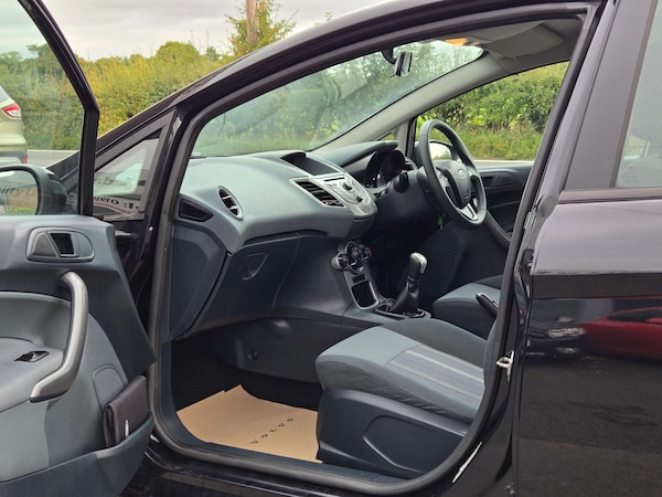 Used Ford Fiesta 2009 for sale - 76202272: Photo 26