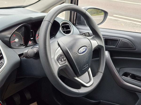 Used Ford Fiesta 2009 for sale - 76202272: Photo 27