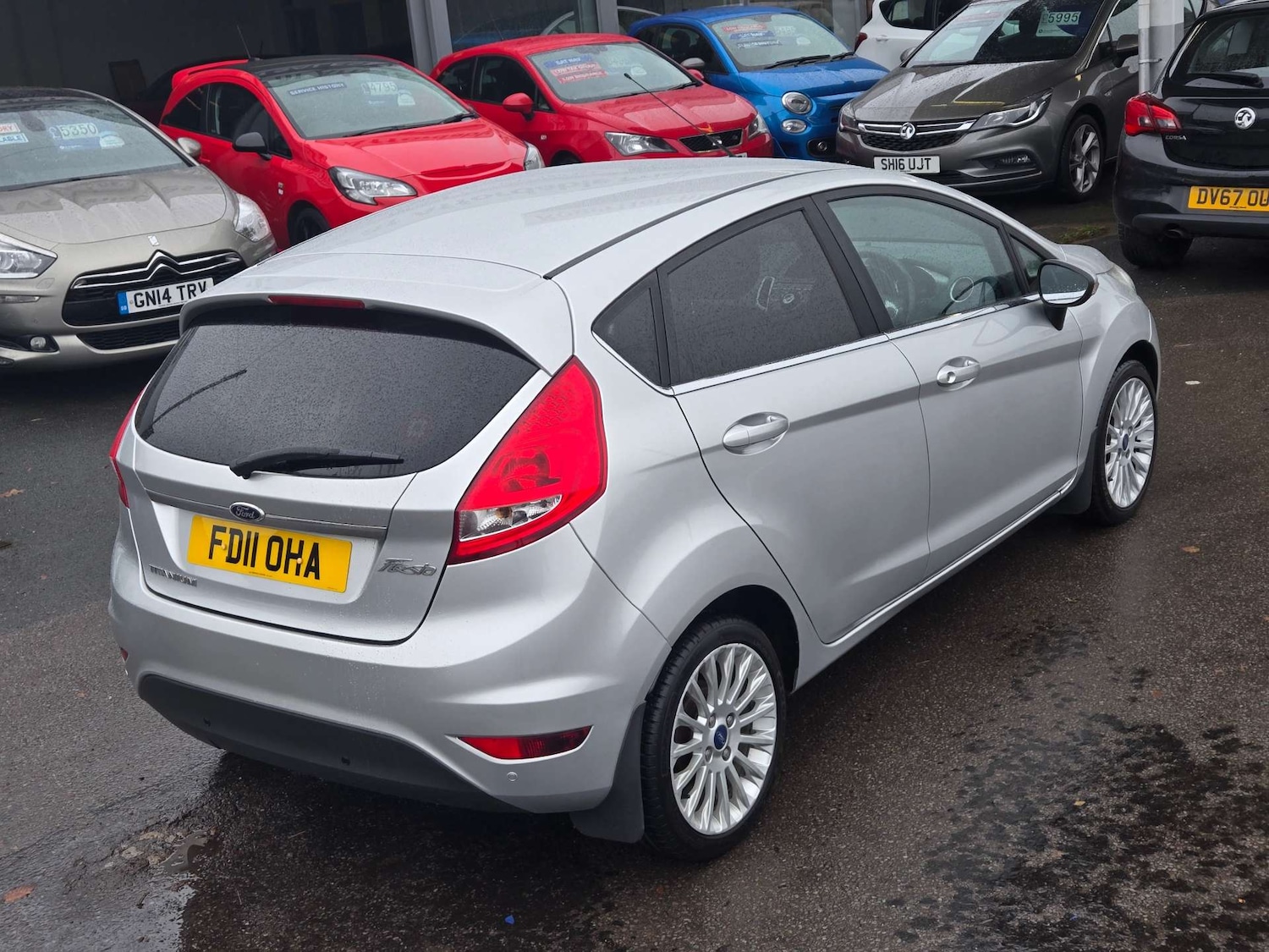 Used Ford Fiesta 2011 for sale - 76829819: Photo 11