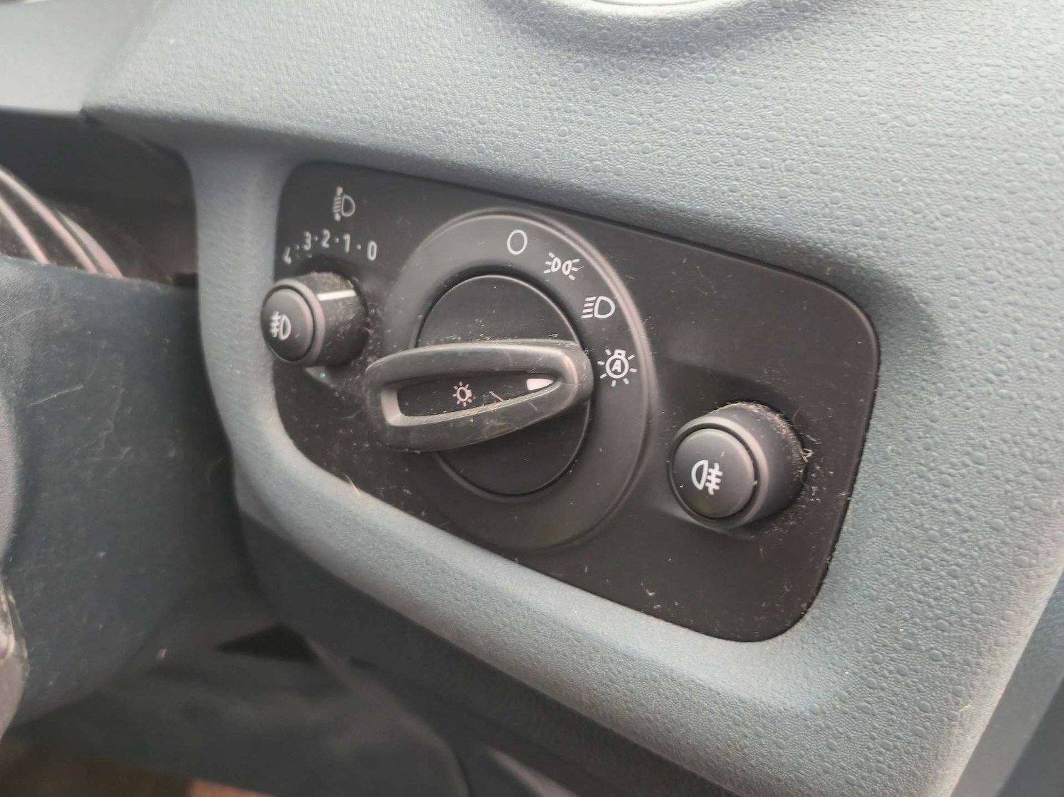 Used Ford Fiesta 2011 for sale - 76829819: Photo 14