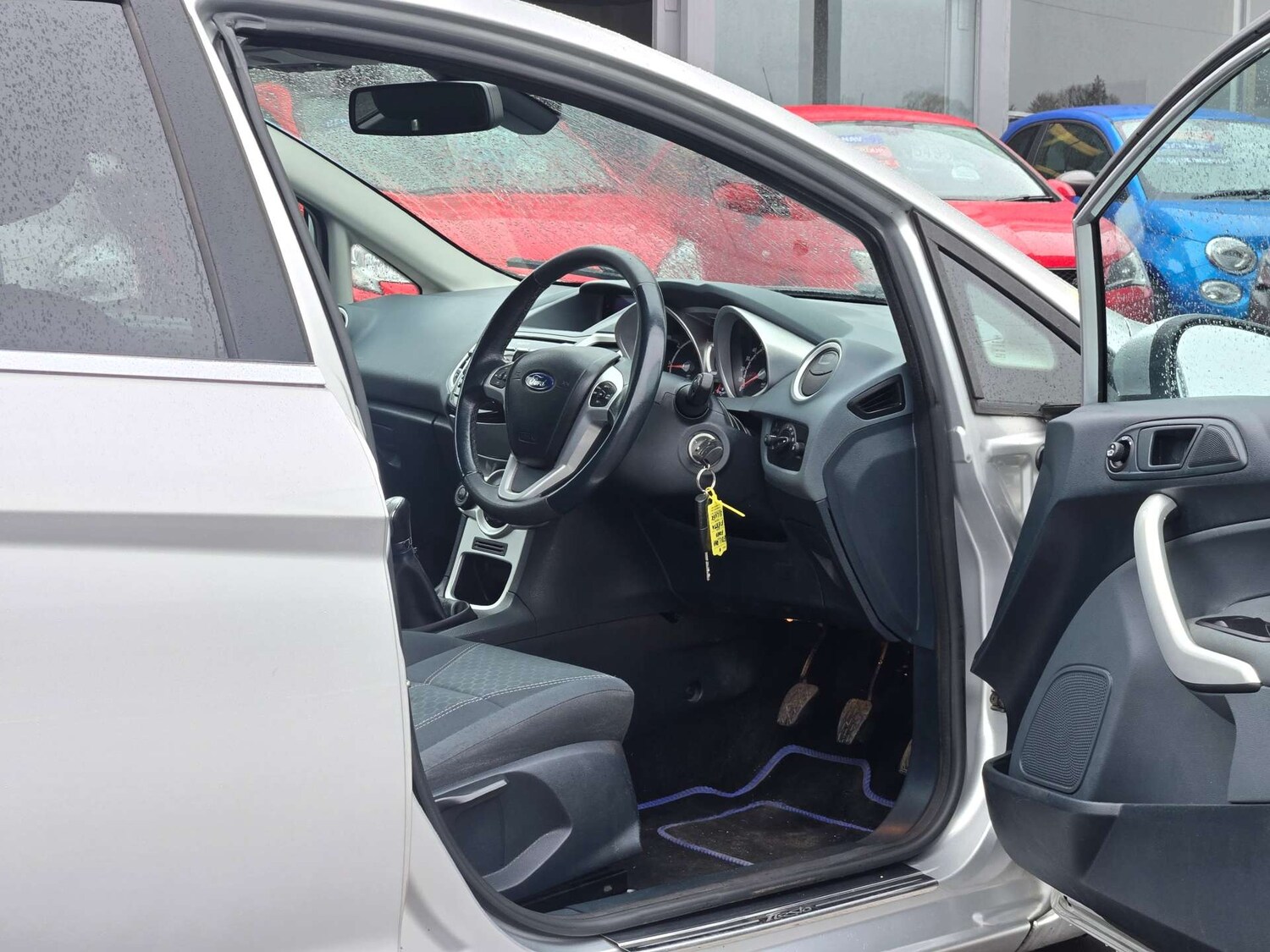 Used Ford Fiesta 2011 for sale - 76829819: Photo 19