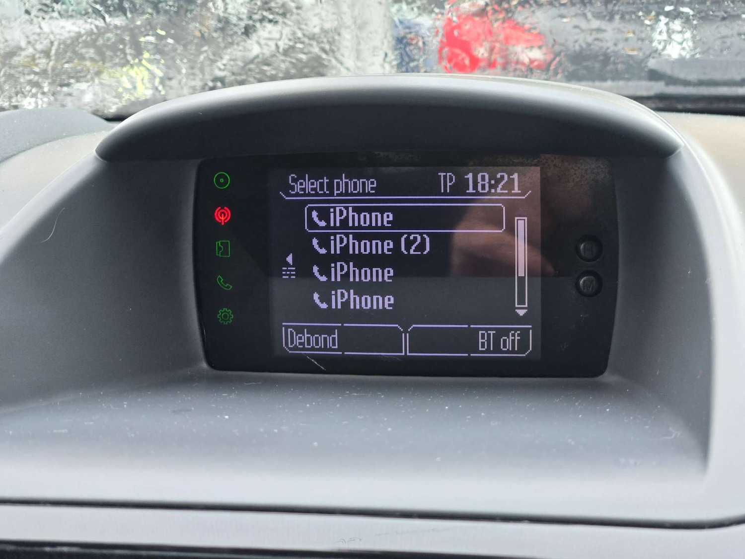 Used Ford Fiesta 2011 for sale - 76829819: Photo 21