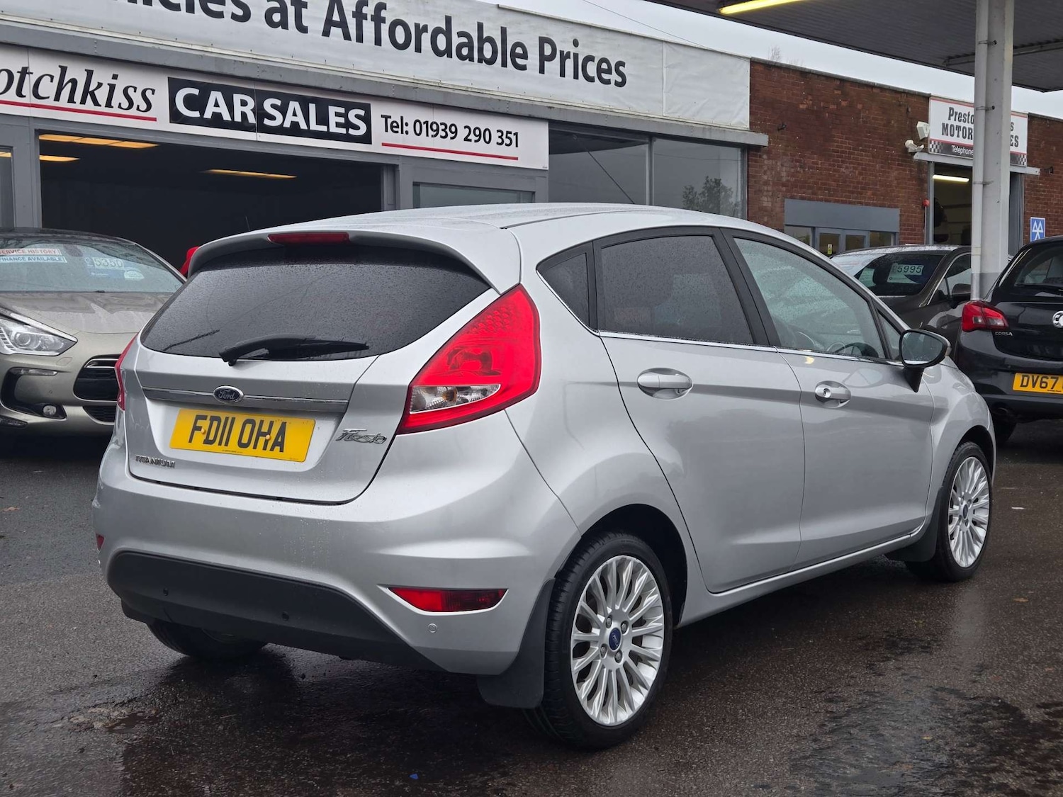 Used Ford Fiesta 2011 for sale - 76829819: Photo 4