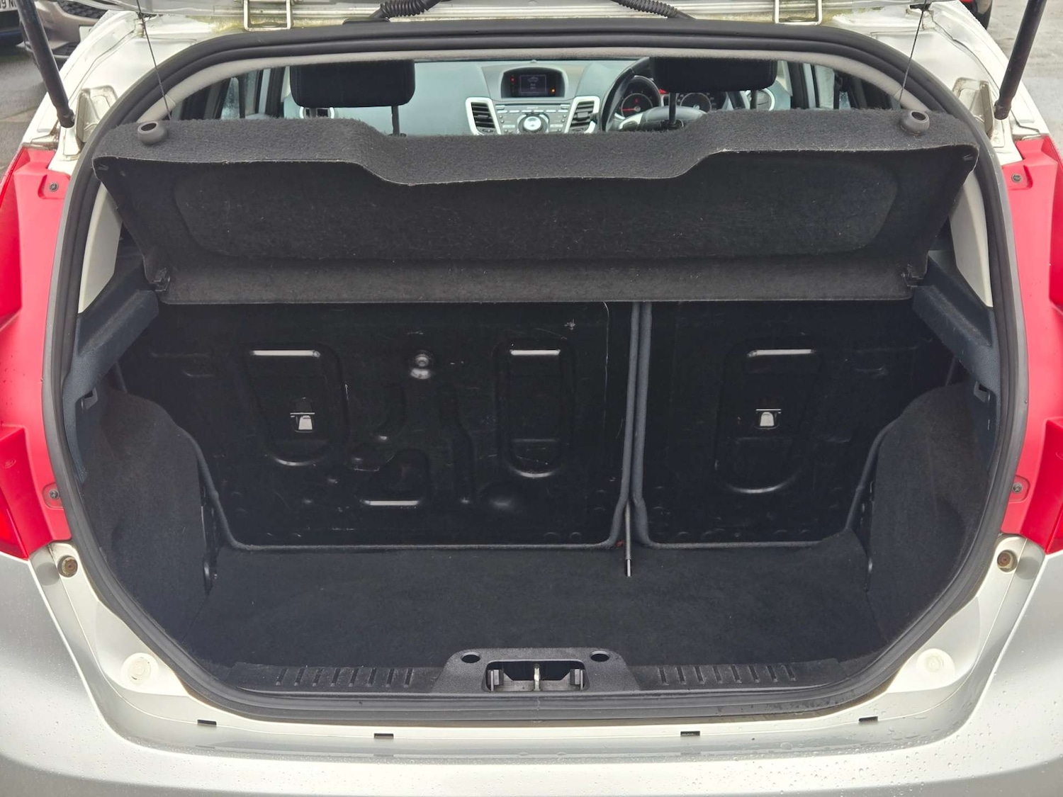 Used Ford Fiesta 2011 for sale - 76829819: Photo 5