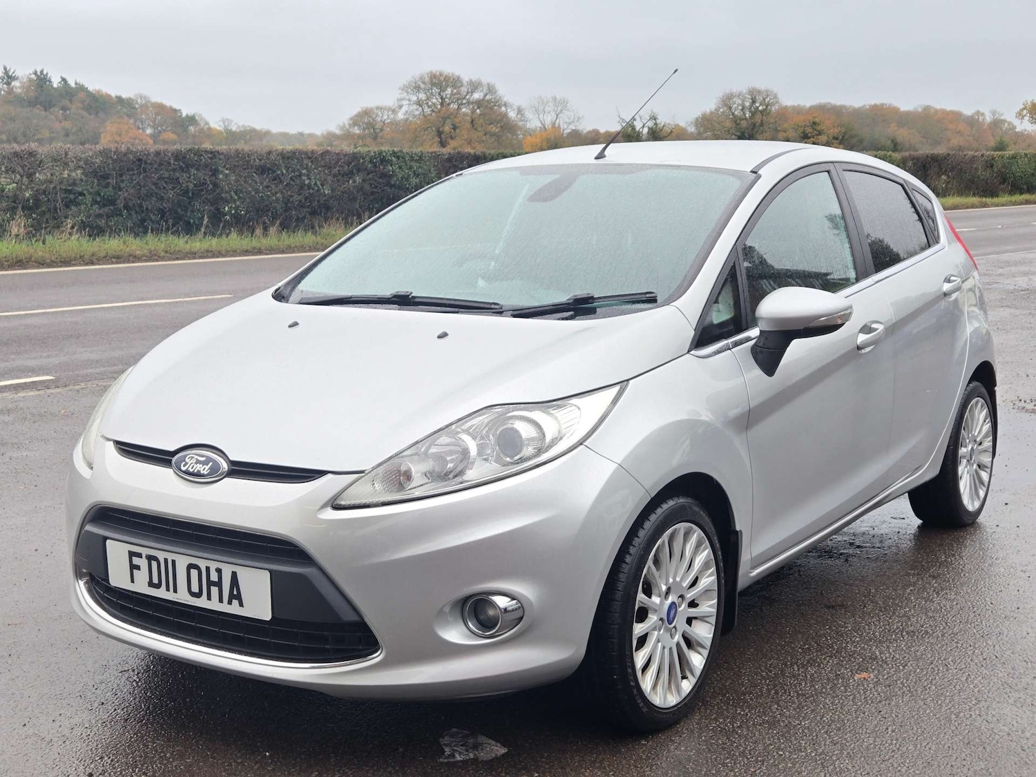 Used Ford Fiesta 2011 for sale - 76829819: Photo 8