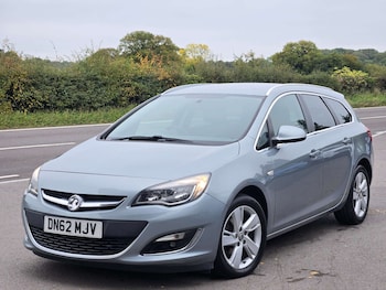 Vauxhall - Astra