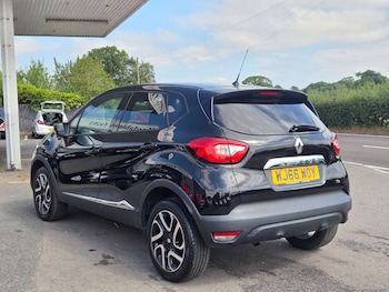 Used Renault Captur 2016 for sale - 79186261: Photo