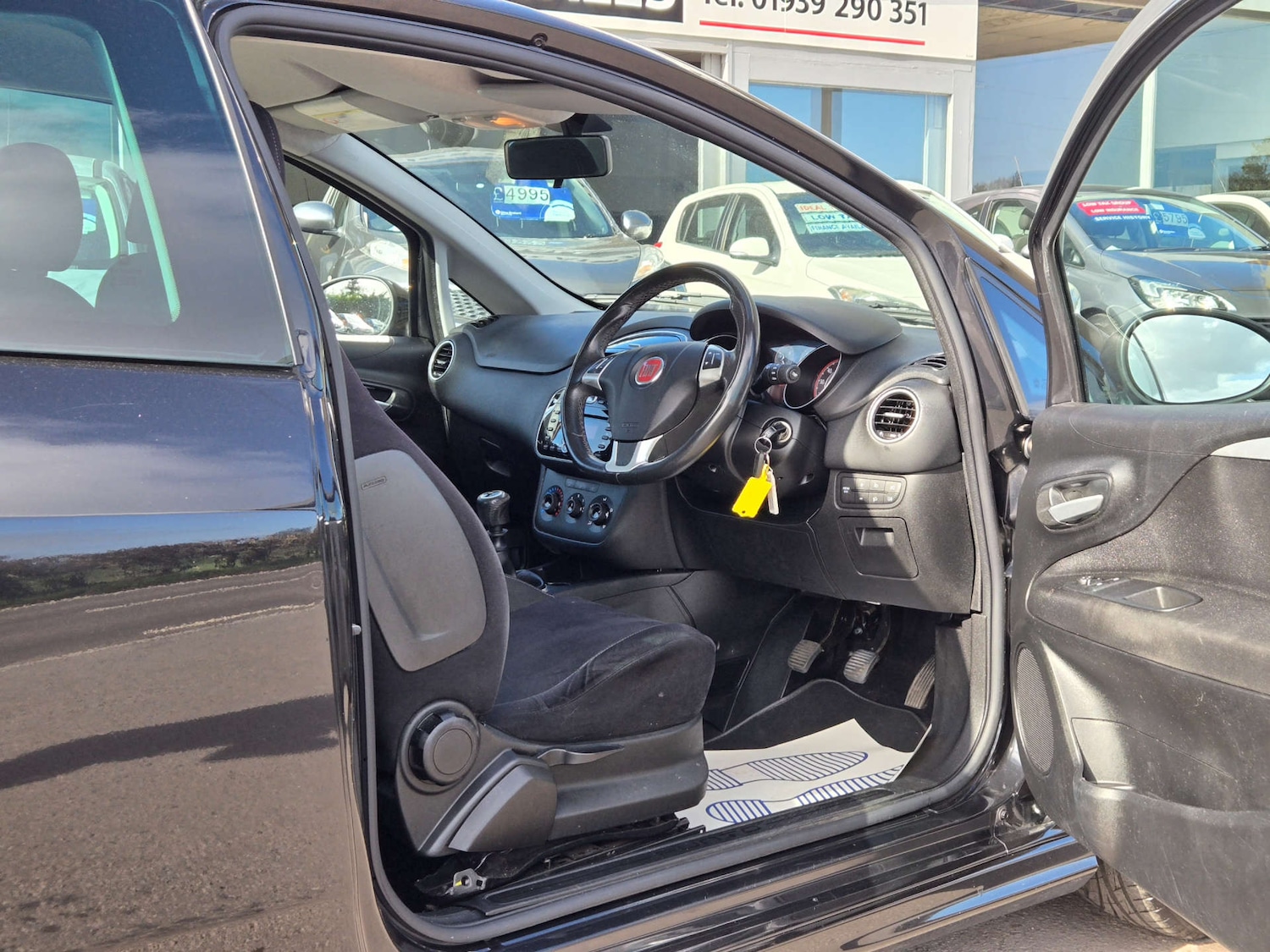 Used Fiat Punto 2014 for sale - 77836361: Photo 17