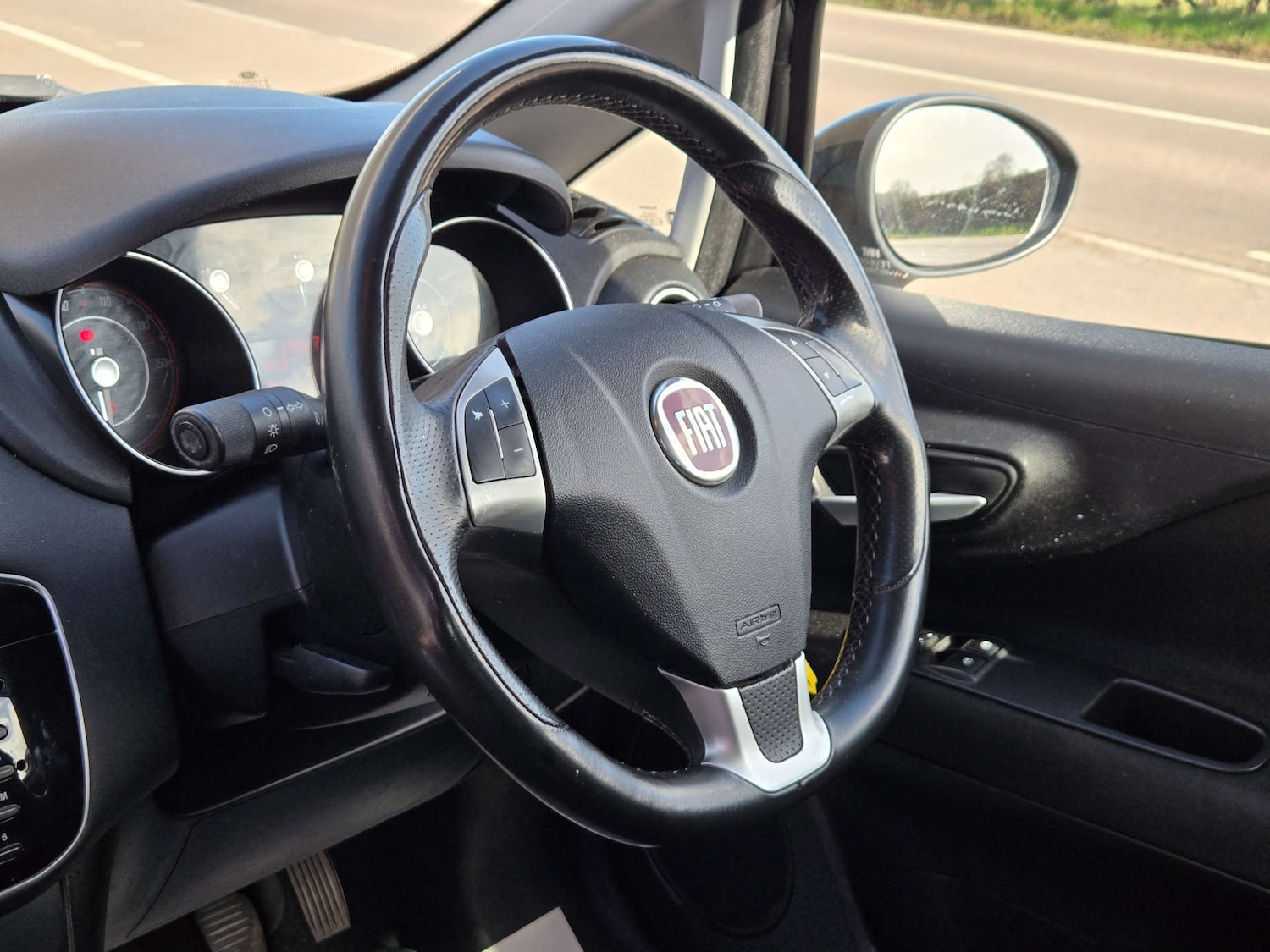 Used Fiat Punto 2014 for sale - 77836361: Photo 26