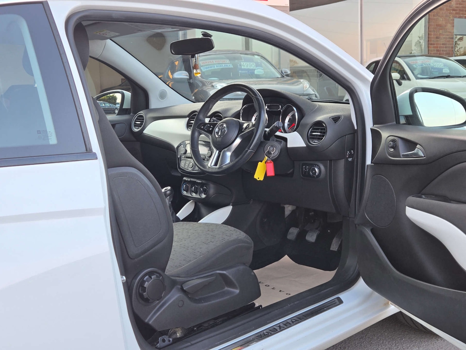 Used Vauxhall ADAM 2014 for sale - 77978800: Photo 16