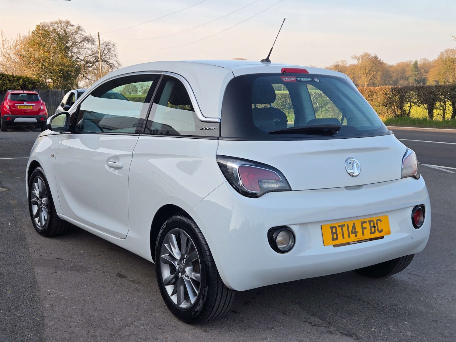 Used Vauxhall ADAM 2014 for sale - 77978800: Photo 4