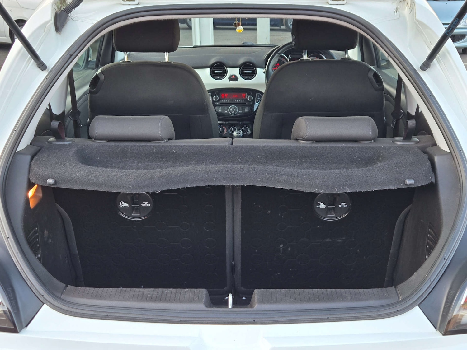 Used Vauxhall ADAM 2014 for sale - 77978800: Photo 6