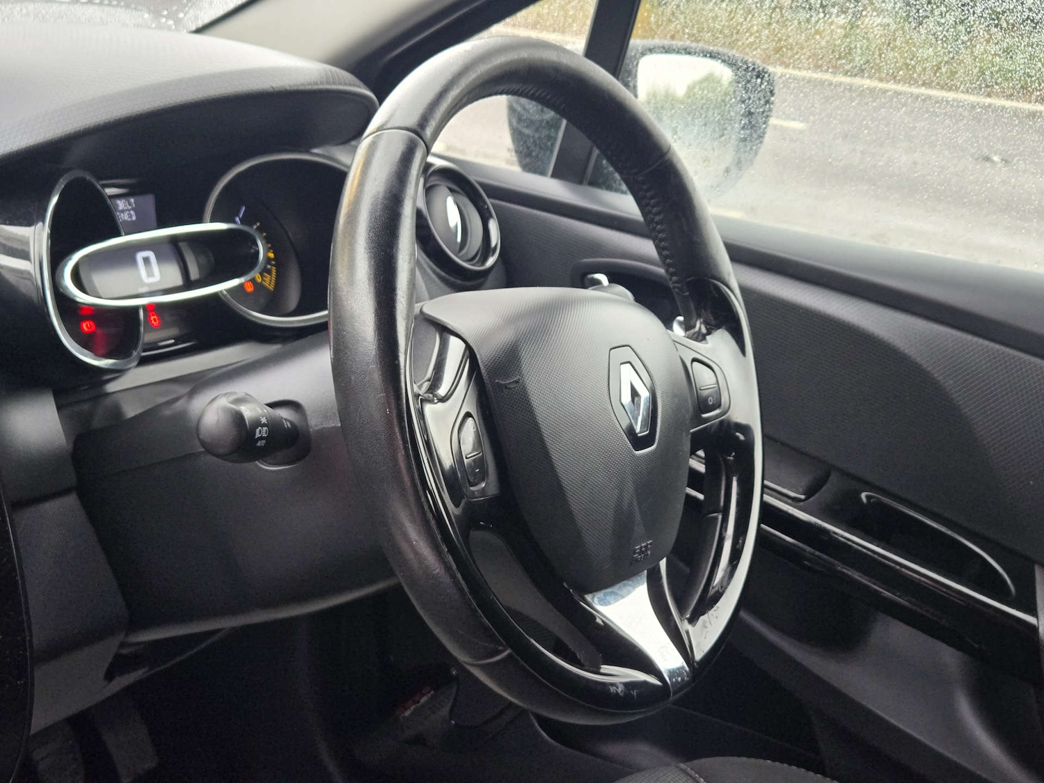 Vehicle 28