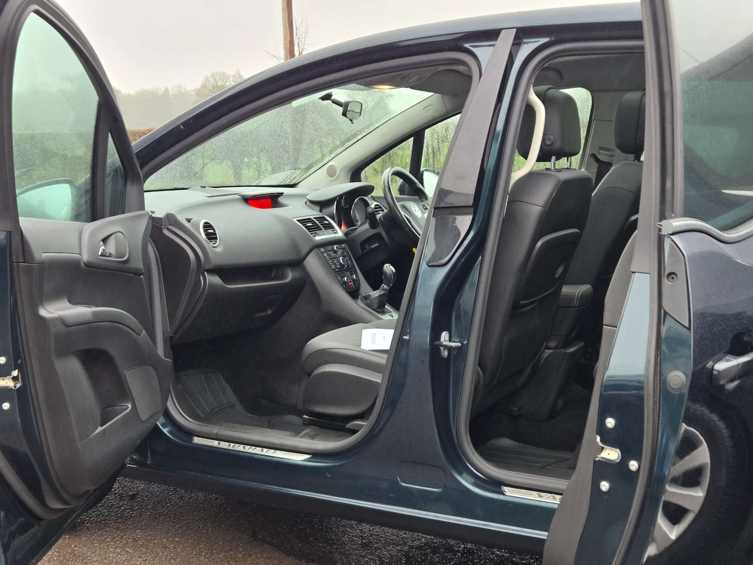 Used Vauxhall Meriva 2015 for sale - 77385492: Photo 27