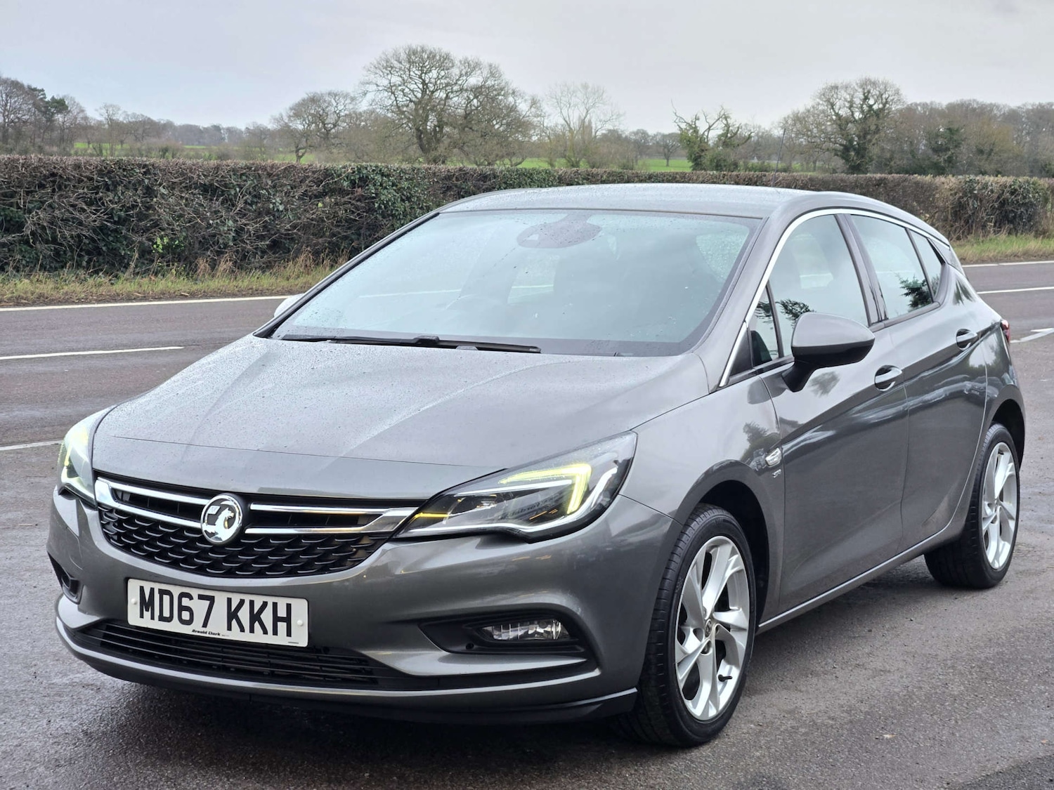 Used Vauxhall Astra 2018 for sale - 77693731: Photo 2