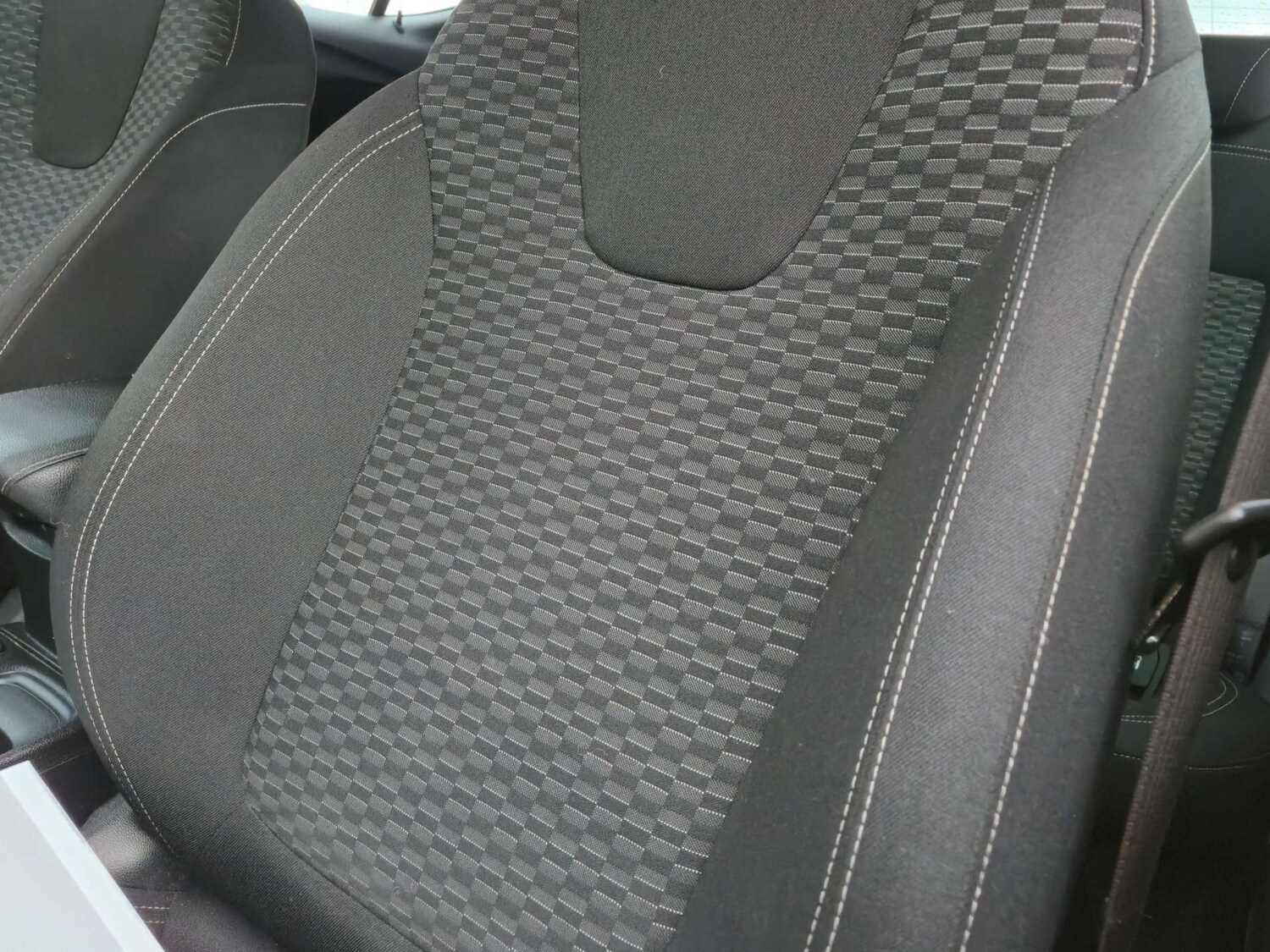 Used Vauxhall Astra 2018 for sale - 77693731: Photo 34