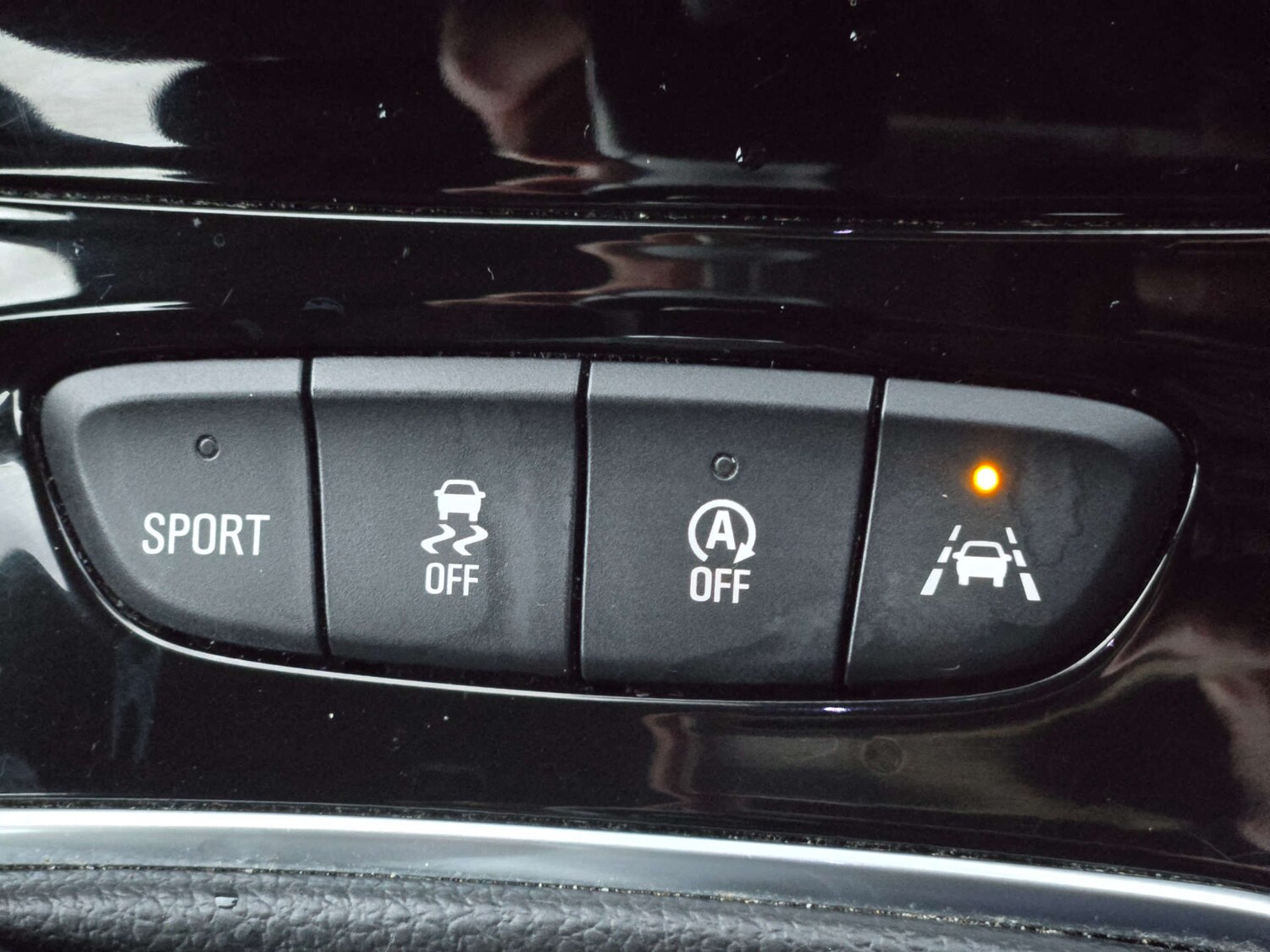 Used Vauxhall Astra 2018 for sale - 77693731: Photo 39