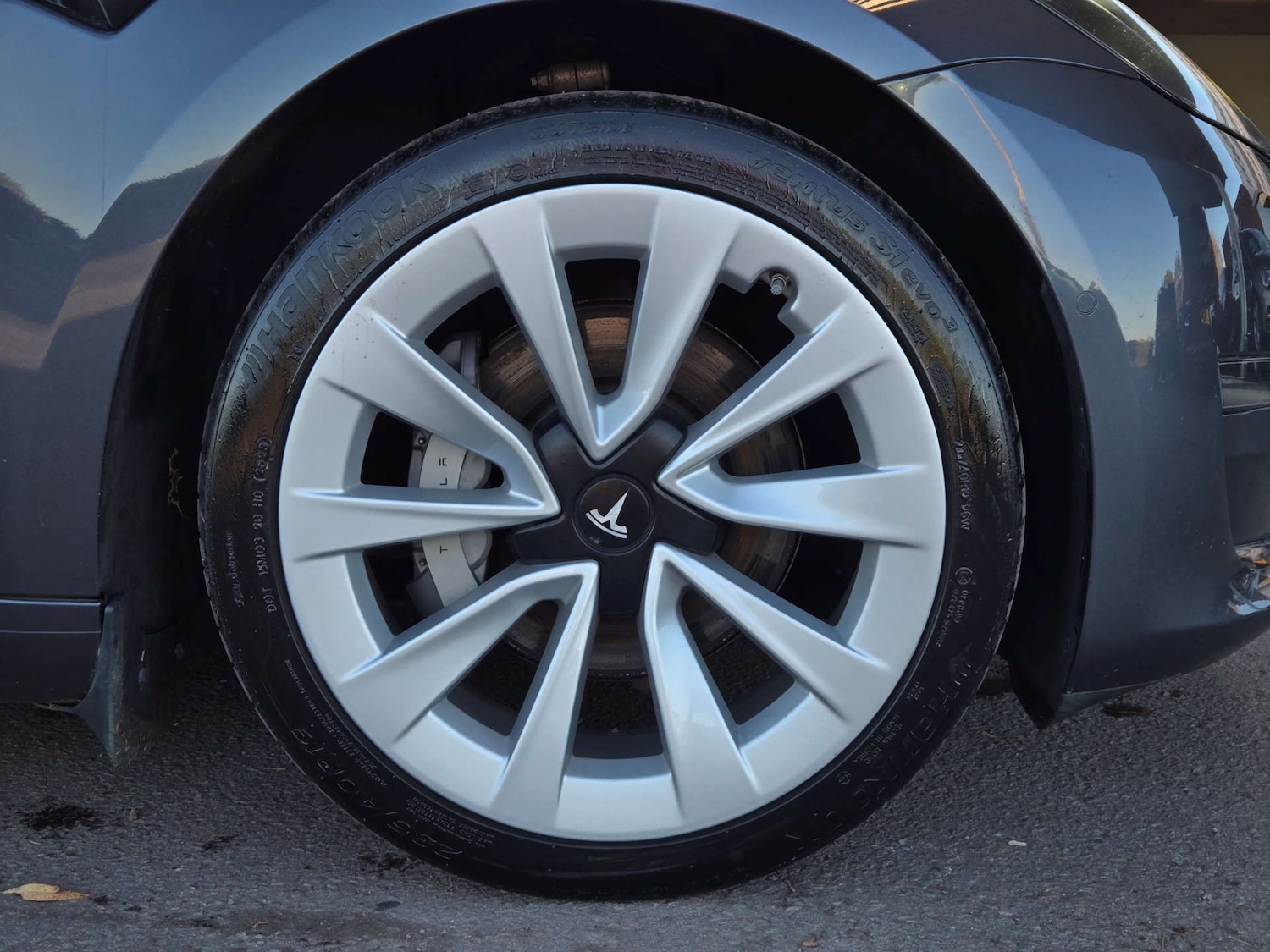 Used Tesla Model 3 2021 for sale - 76687500: Photo 17