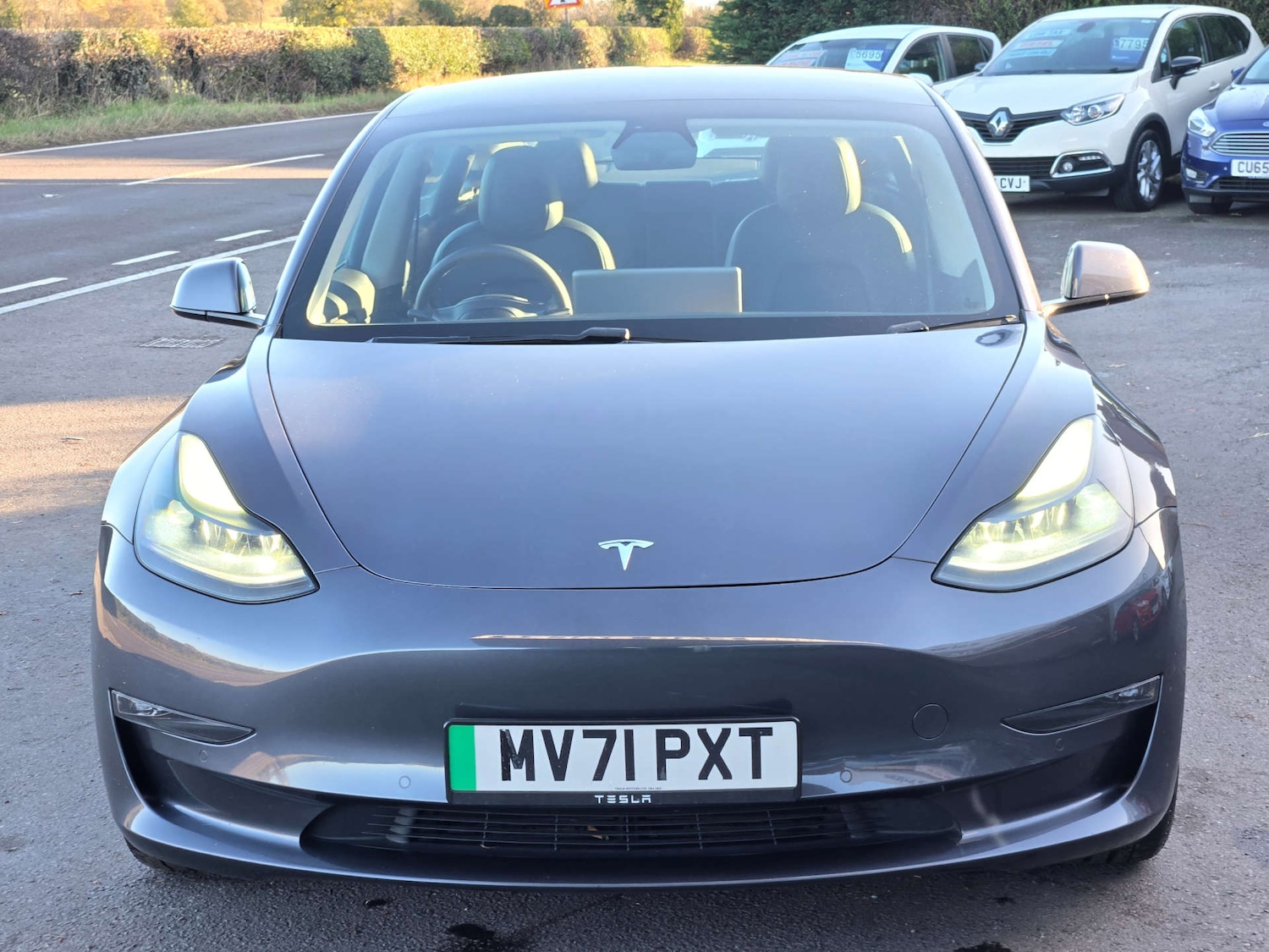 Used Tesla Model 3 2021 for sale - 76687500: Photo 9
