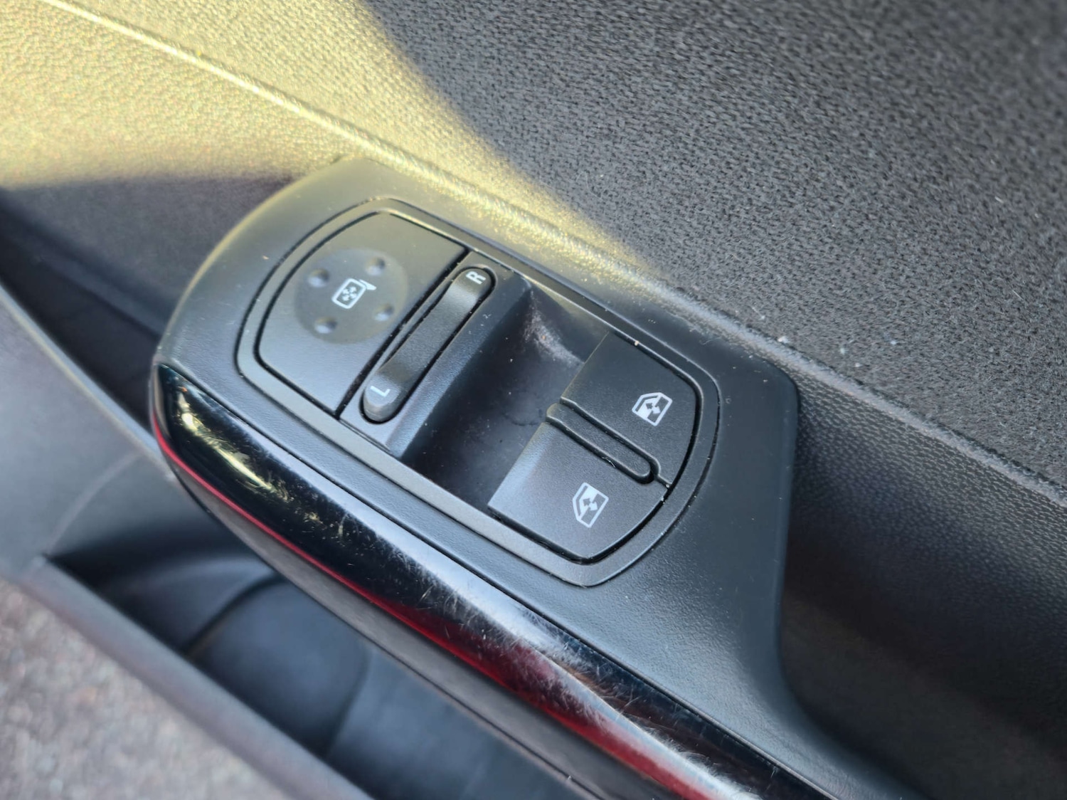 Used Vauxhall Corsa 2014 for sale - 77235333: Photo 21