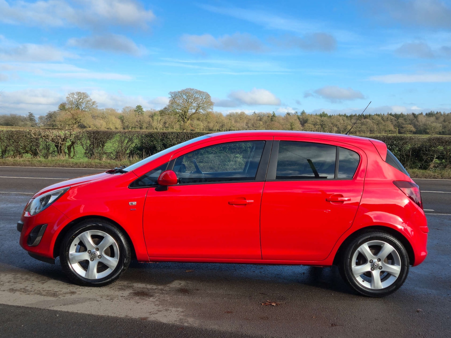 Used Vauxhall Corsa 2014 for sale - 77235333: Photo 3