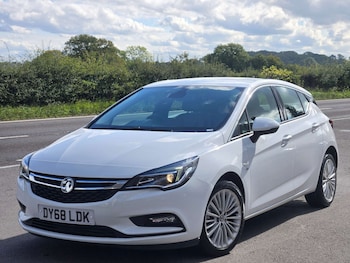 Used Vauxhall Astra 2018 for sale - 76237436: Photo
