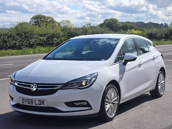 Used Vauxhall Astra 2018 for sale - 76237436: Photo