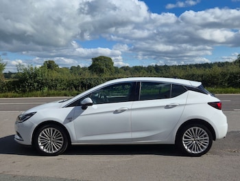 Used Vauxhall Astra 2018 for sale - 76237436: Photo