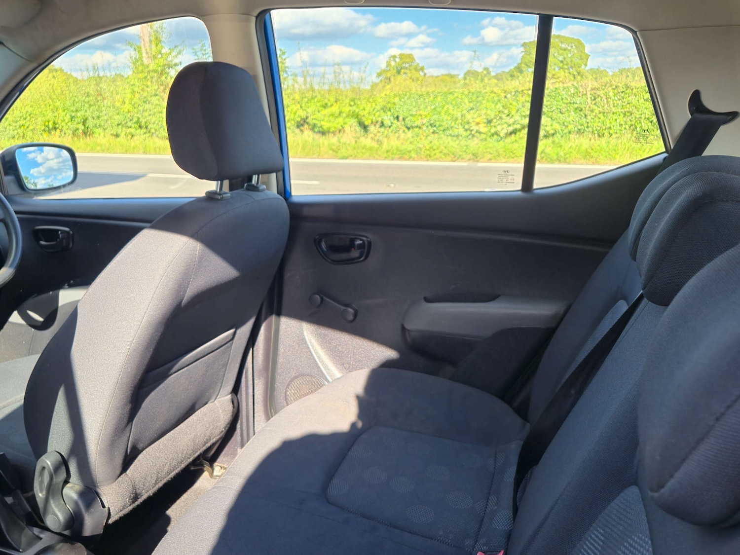 Used Hyundai i10 2010 for sale - 76278385: Photo 25