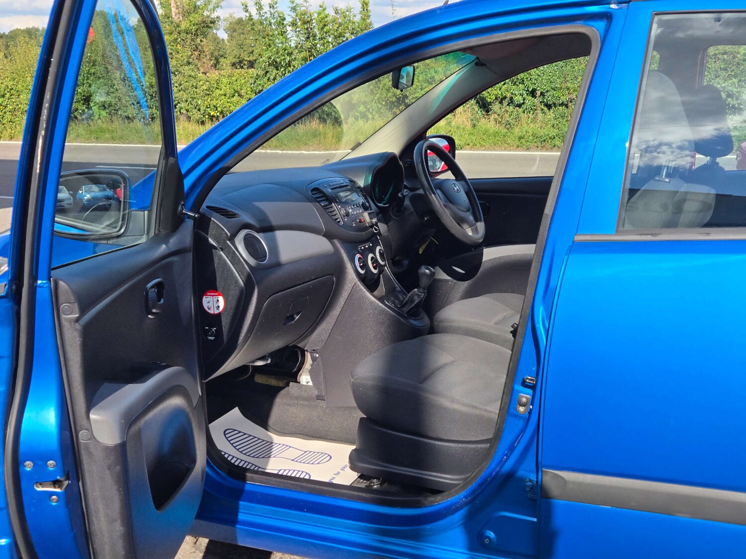 Used Hyundai i10 2010 for sale - 76278385: Photo 27