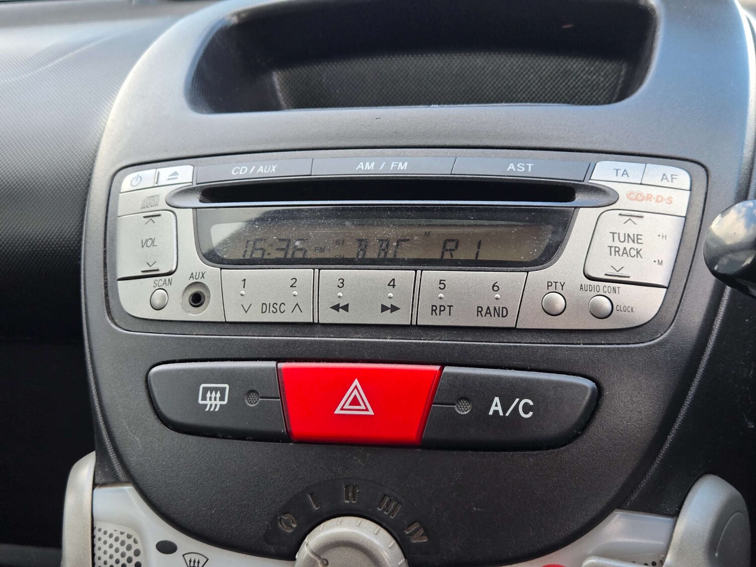 Used Citroen C1 2014 for sale - 78078295: Photo 34