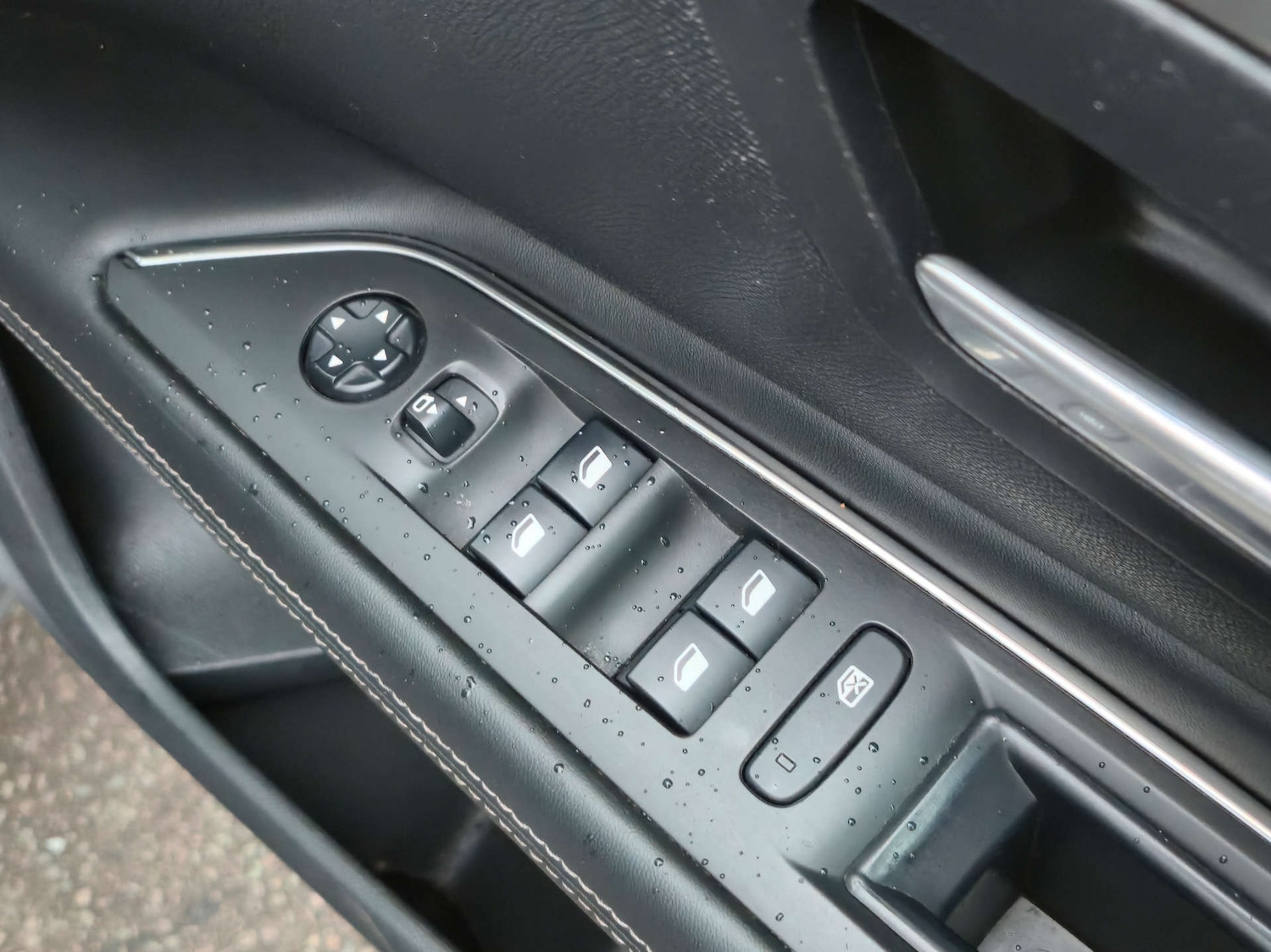 Used Peugeot 3008 2017 for sale - 77720521: Photo 24