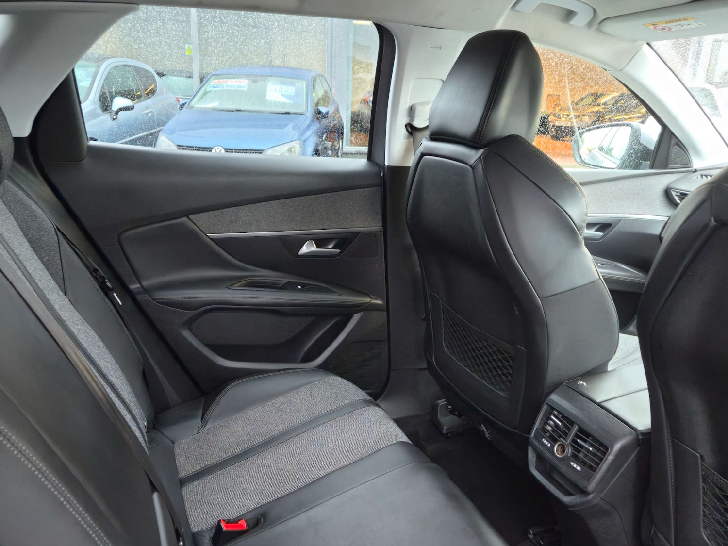 Used Peugeot 3008 2017 for sale - 77720521: Photo 25