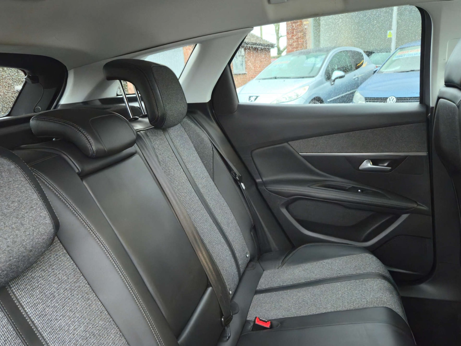 Used Peugeot 3008 2017 for sale - 77720521: Photo 26