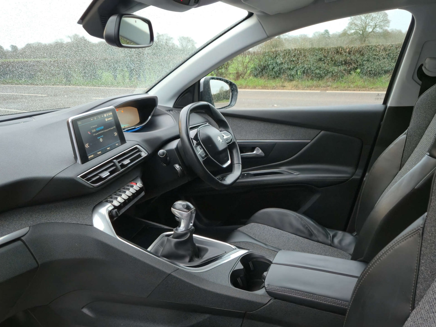 Used Peugeot 3008 2017 for sale - 77720521: Photo 32