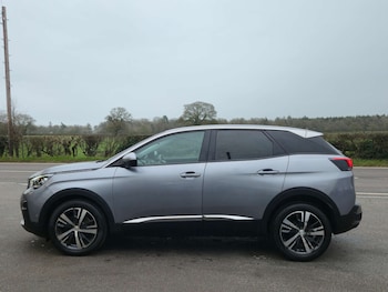Used Peugeot 3008 2017 for sale - 77720521: Photo