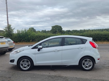 Used Ford Fiesta 2014 for sale - 79363575: Photo