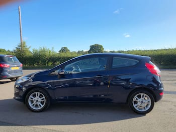 Used Ford Fiesta 2014 for sale - 79855211: Photo